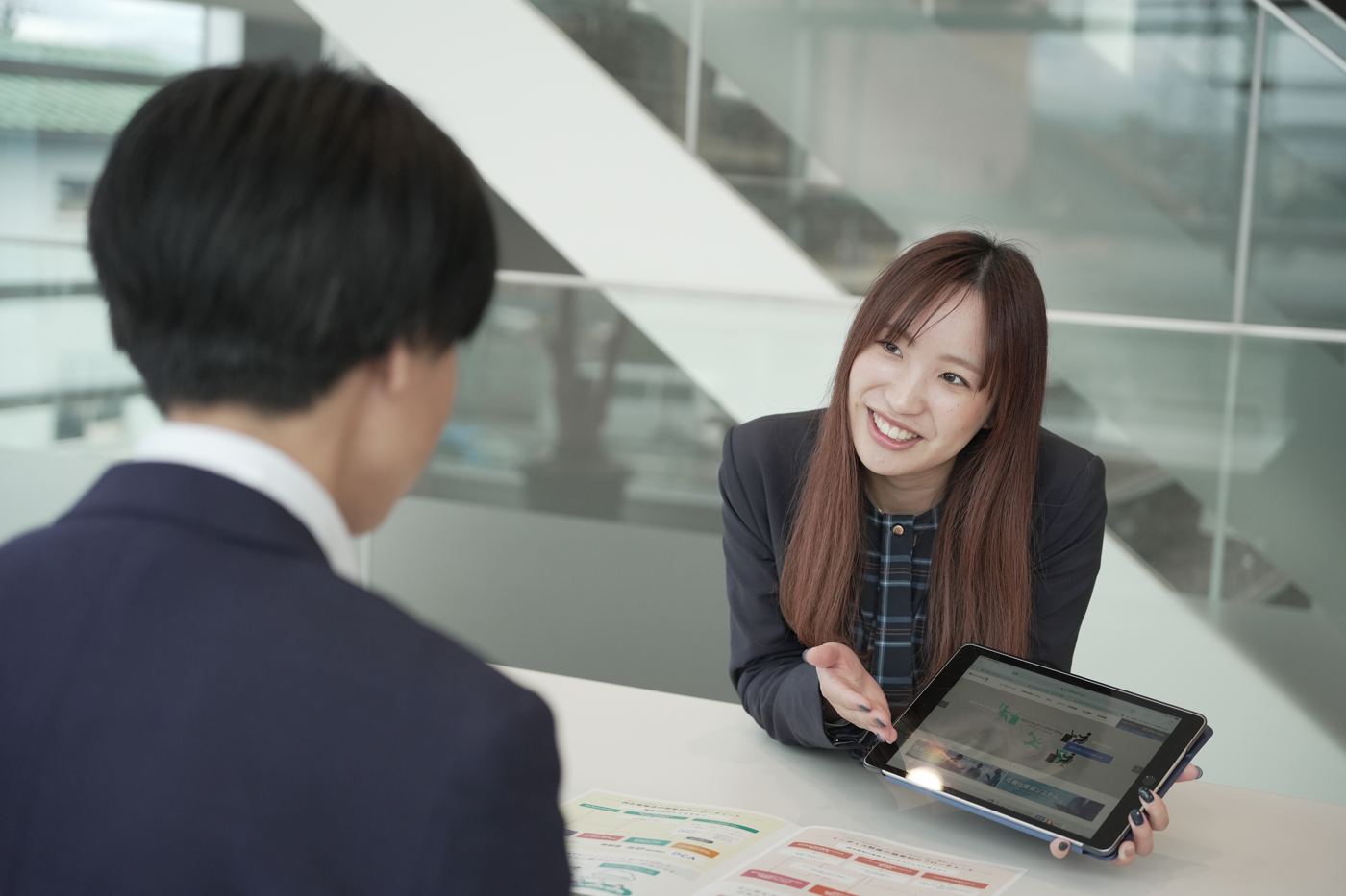 お客様に提案するICTセールス